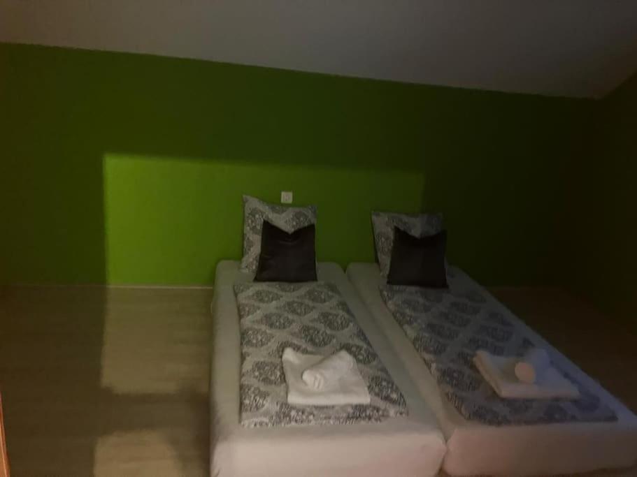 Untersberg Und Festungsblick Apartment Puch bei Hallein Luaran gambar