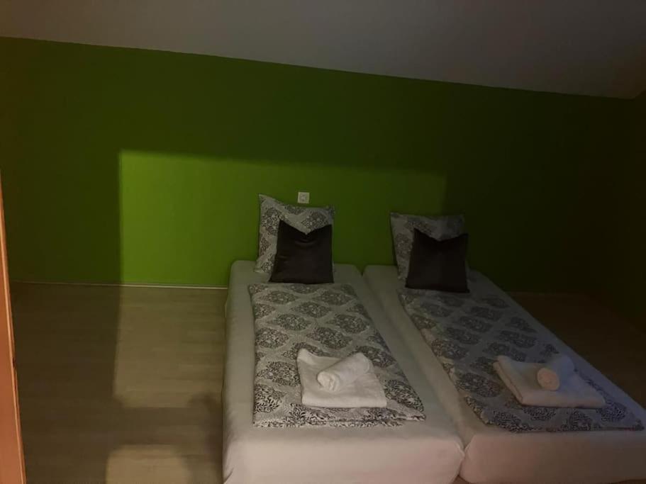 Untersberg Und Festungsblick Apartment Puch bei Hallein Luaran gambar