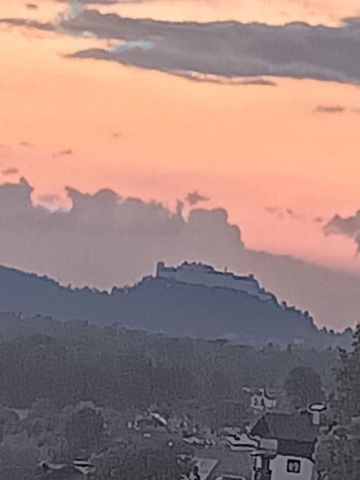 Untersberg Und Festungsblick Apartment Puch bei Hallein Luaran gambar