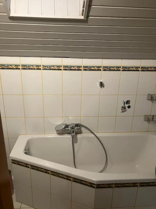 Untersberg Und Festungsblick Apartment Puch bei Hallein Luaran gambar