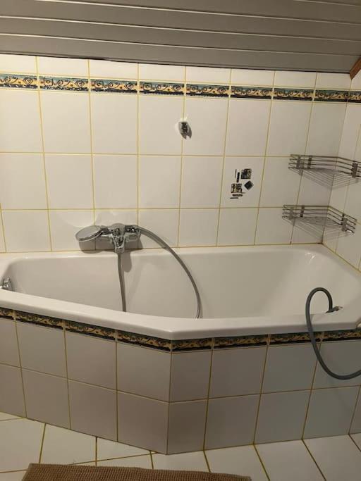 Untersberg Und Festungsblick Apartment Puch bei Hallein Luaran gambar